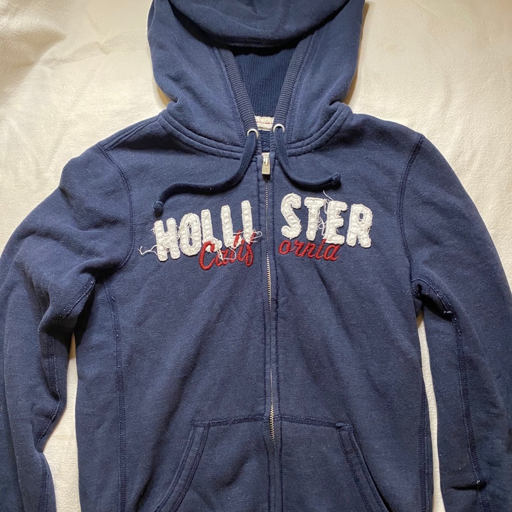 Hollister full zip hoodie warm medium